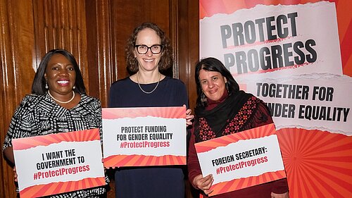 I got to listen to brilliant three guest speakers from Malawi, Bangladesh and Palestine who spoke about the realities in their countries and what they are doing to fight for women’s equality.