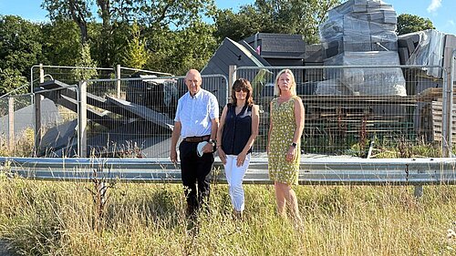 Richard, Jane and Erika at the Bedelands site