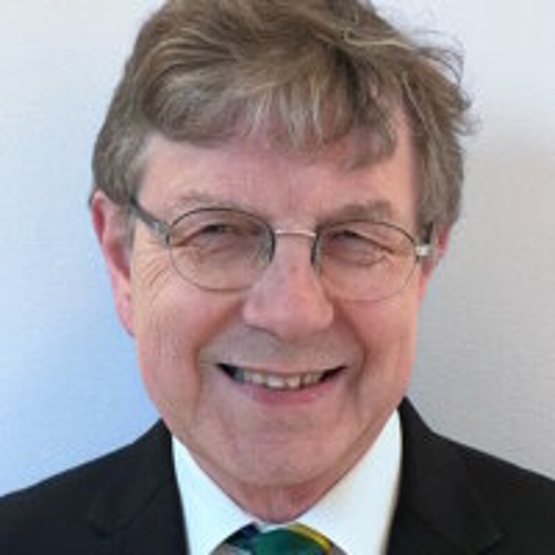 Cllr Steve Barnett