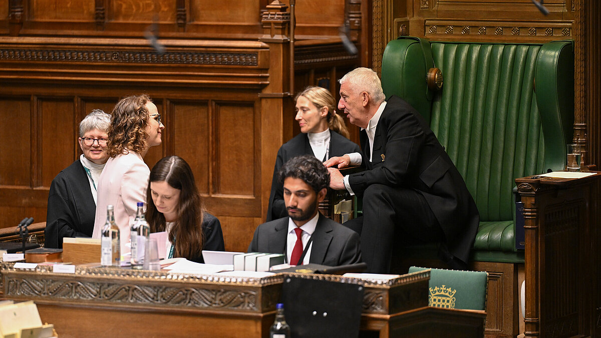 Alison Bennett MP introduces new bill to guarantee legal right to ...