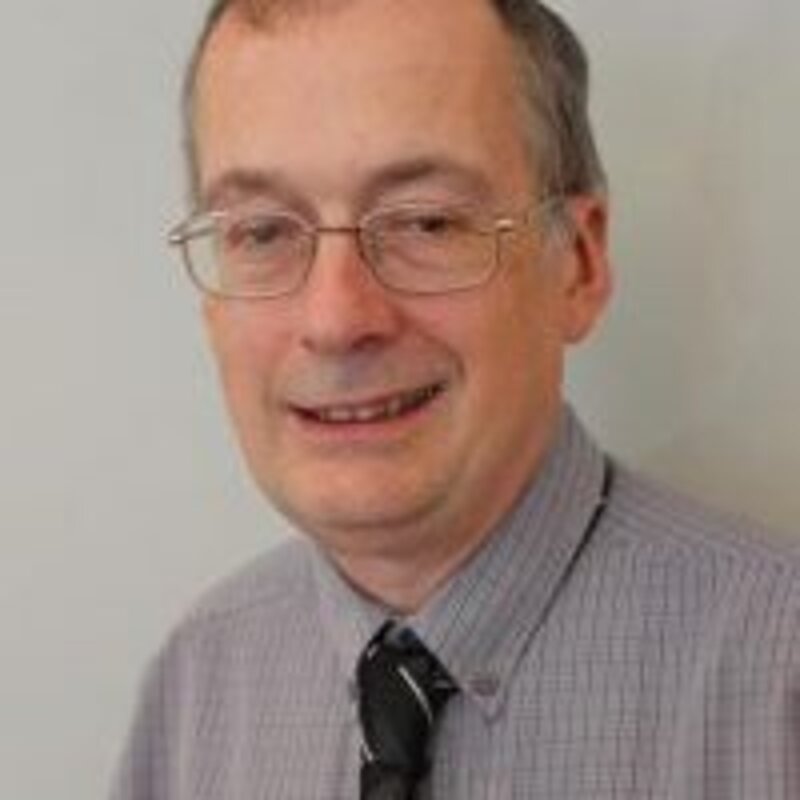 Cllr Simon Hicks
